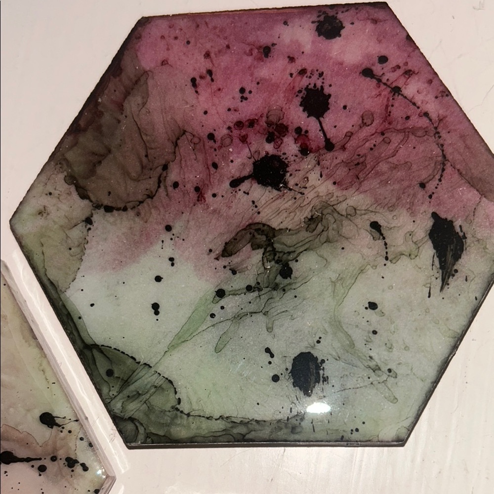 Source Unknown Hexagonal Coaster Set - Pink and Green - Picture 2 of 4
